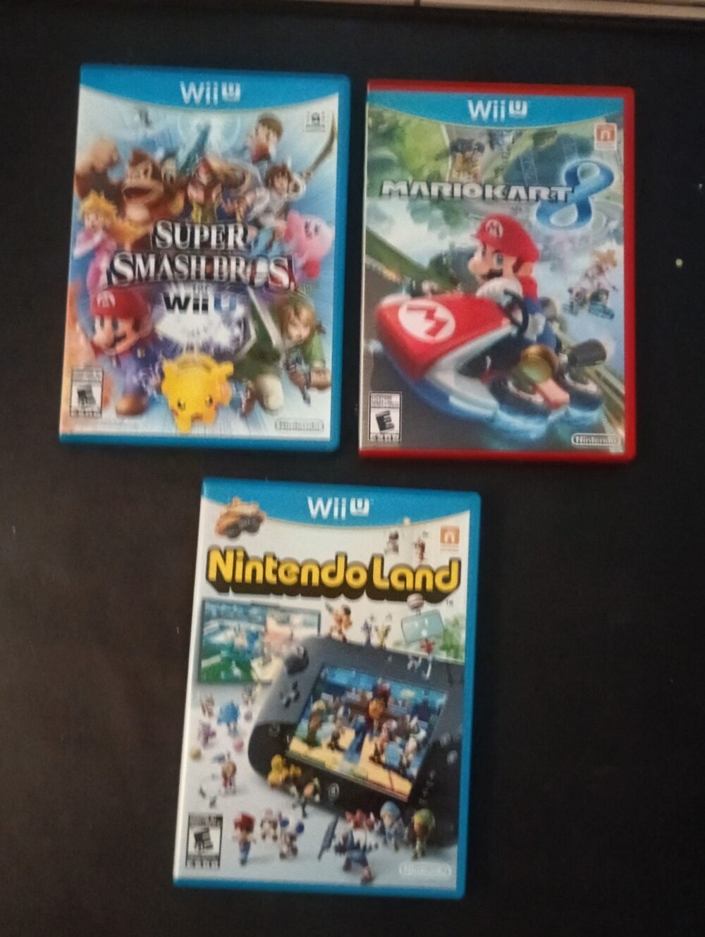 Nintendo Wii U Console in Black with 32GB Badge - Picture 4 of 15